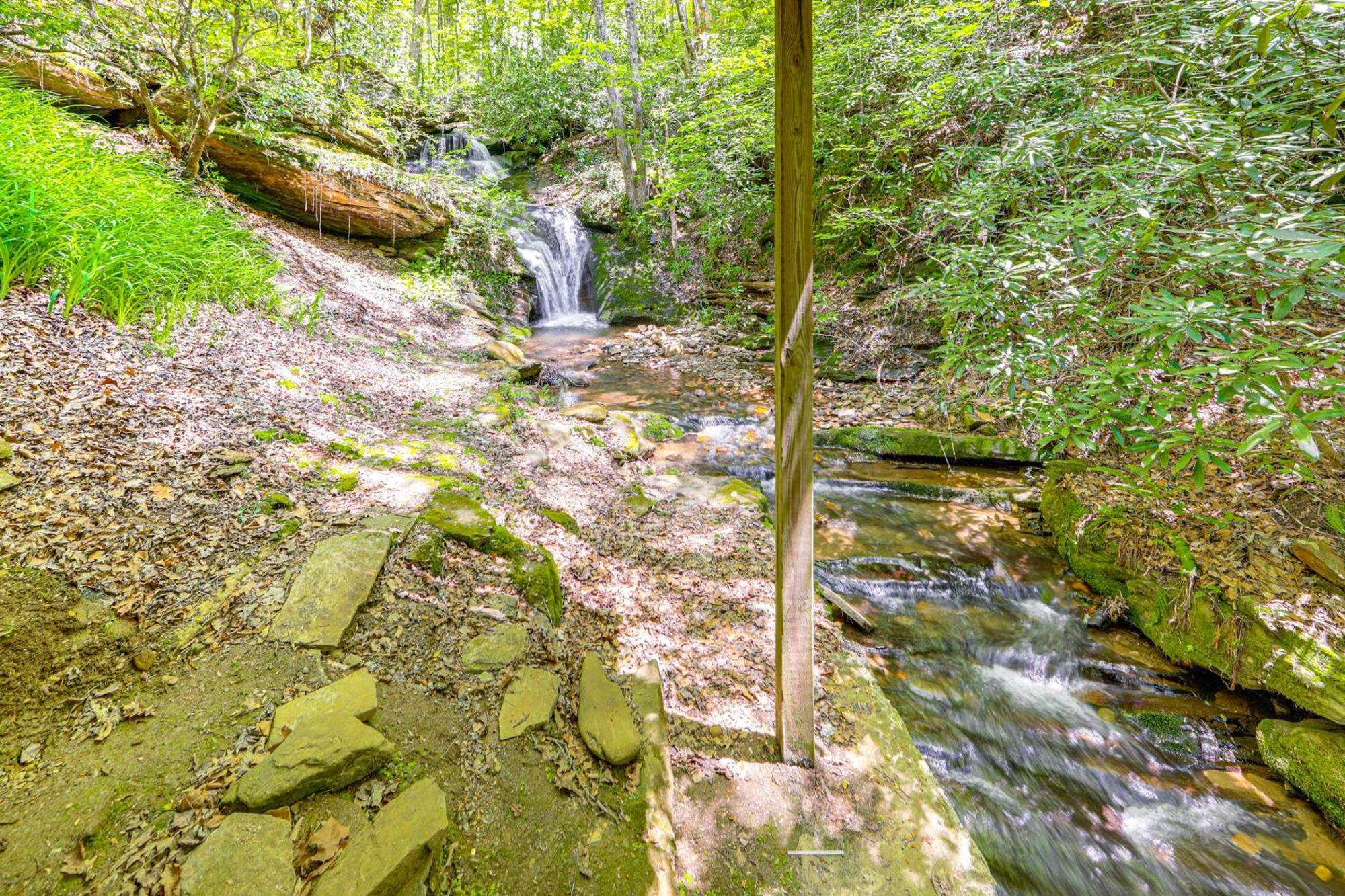 Bryson City Cottage With Hot Tub And Waterfall Views! Luaran gambar