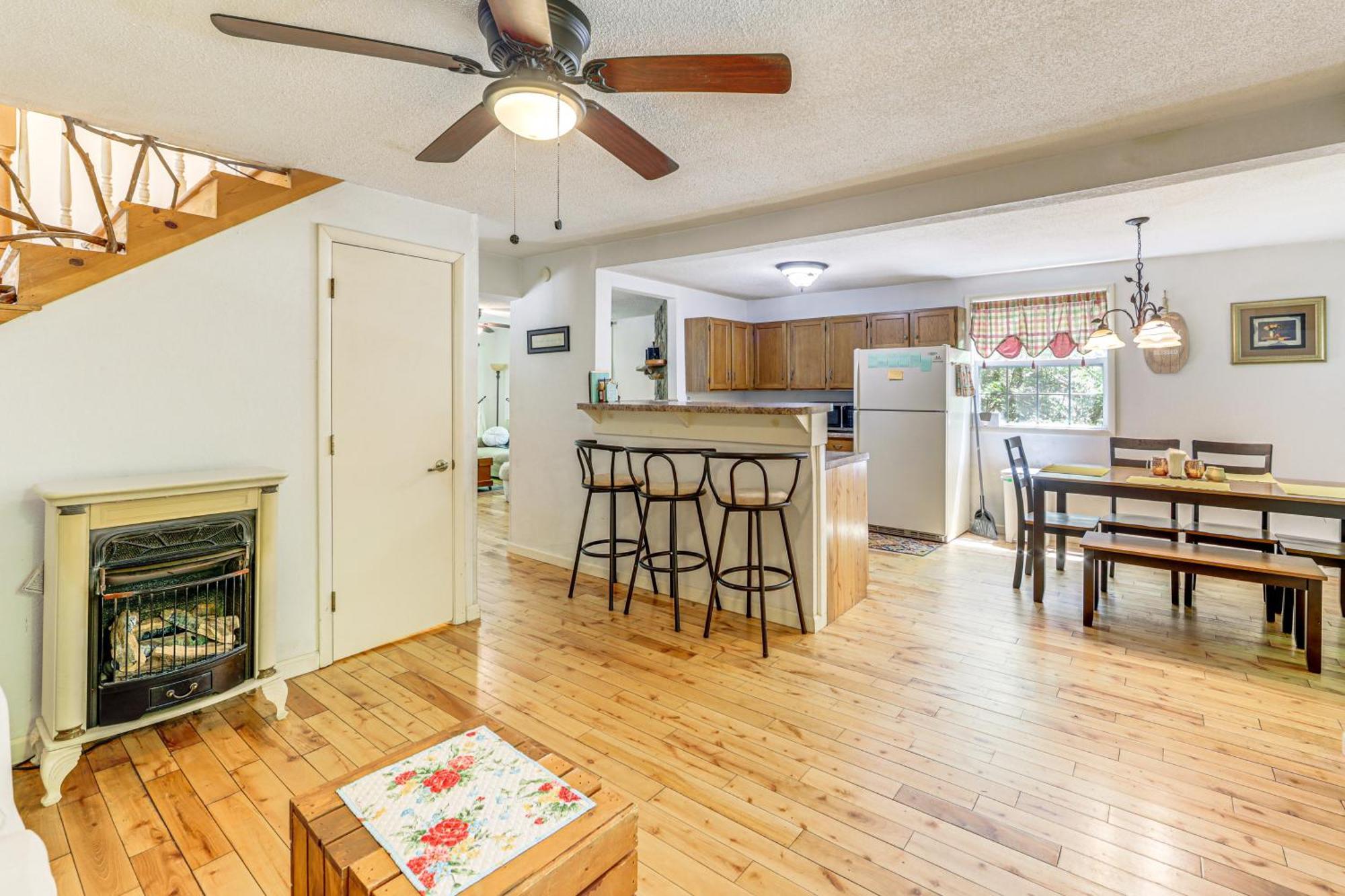 Bryson City Cottage With Hot Tub And Waterfall Views! Luaran gambar