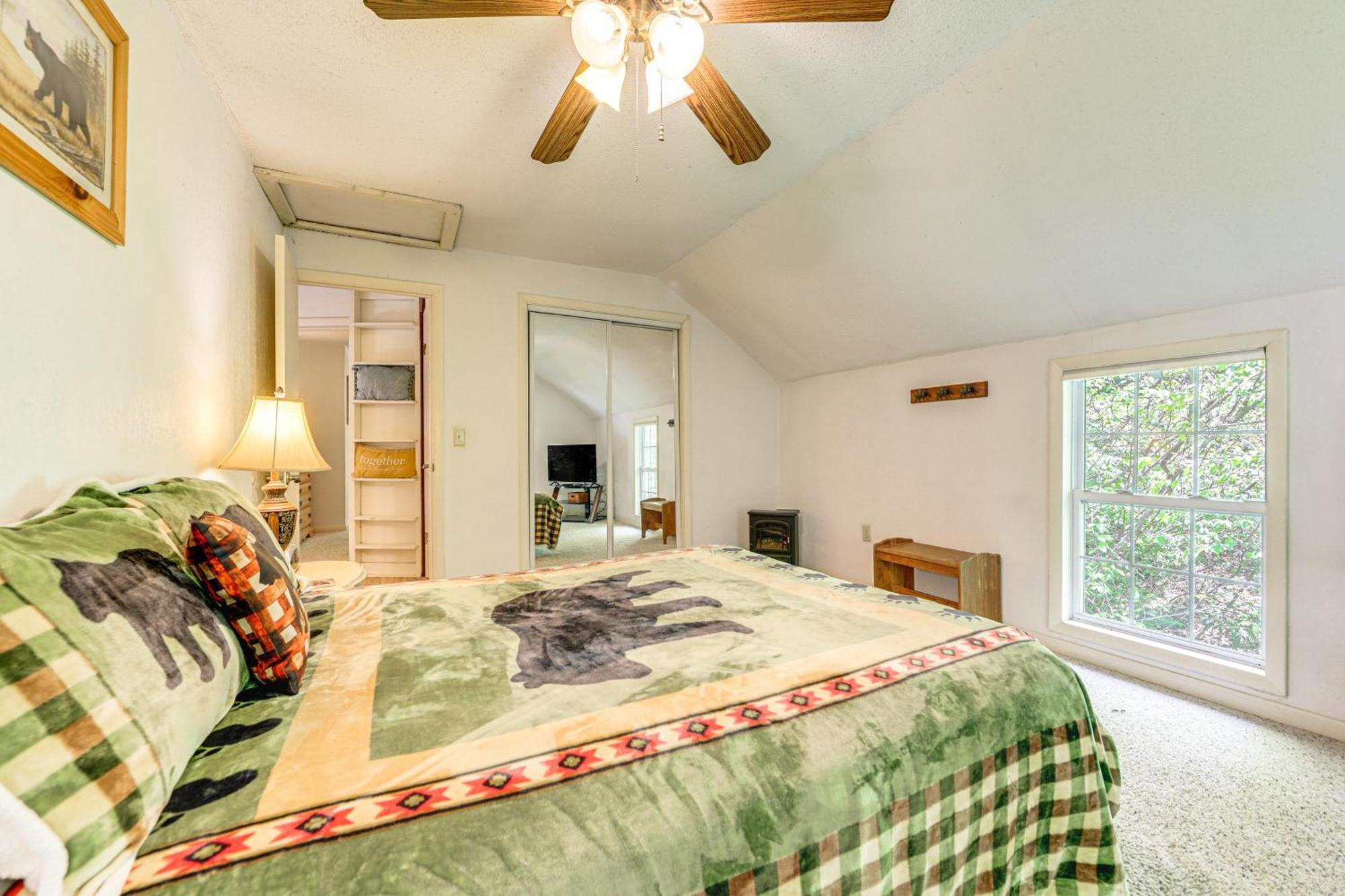 Bryson City Cottage With Hot Tub And Waterfall Views! Luaran gambar
