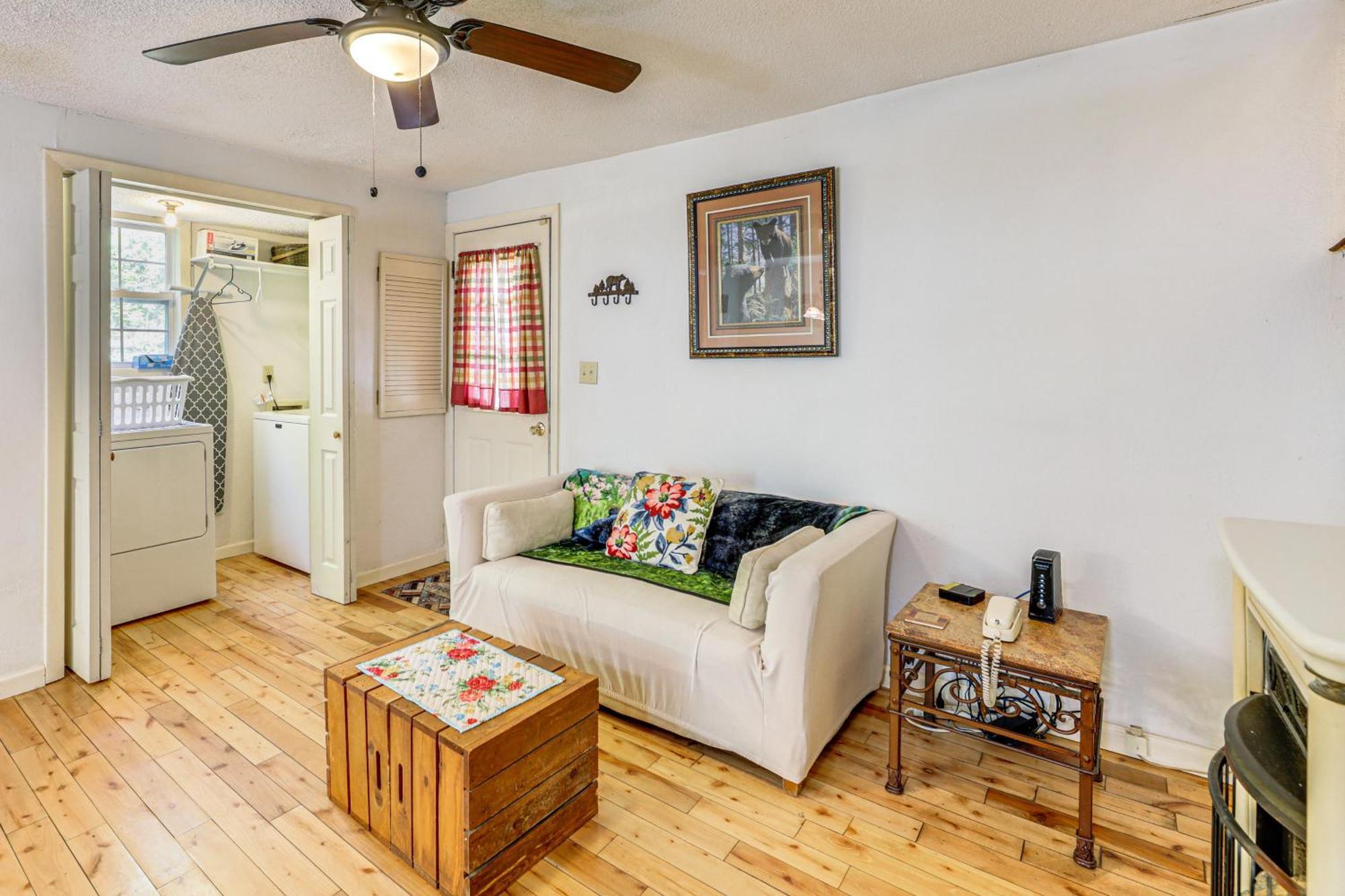 Bryson City Cottage With Hot Tub And Waterfall Views! Luaran gambar